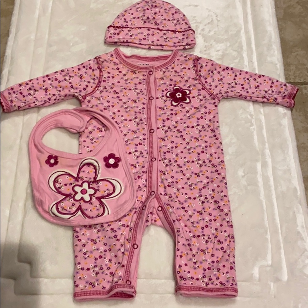 Baby girl 3pc outfit